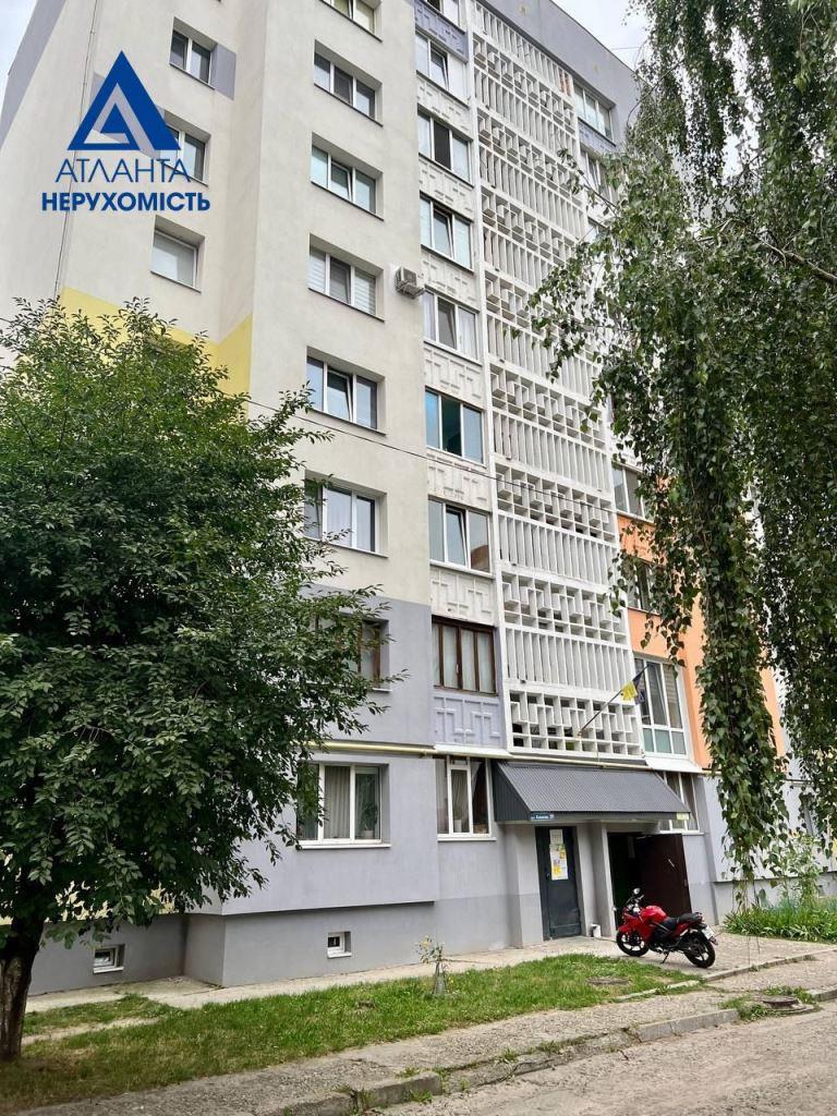 3-кімнатна квартира на Конякіна (2)