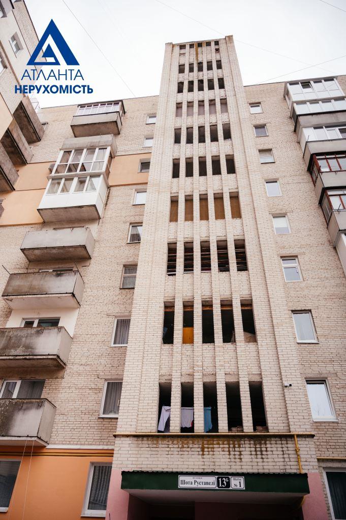 4-кімнатна квартира на ГПЗ (14)